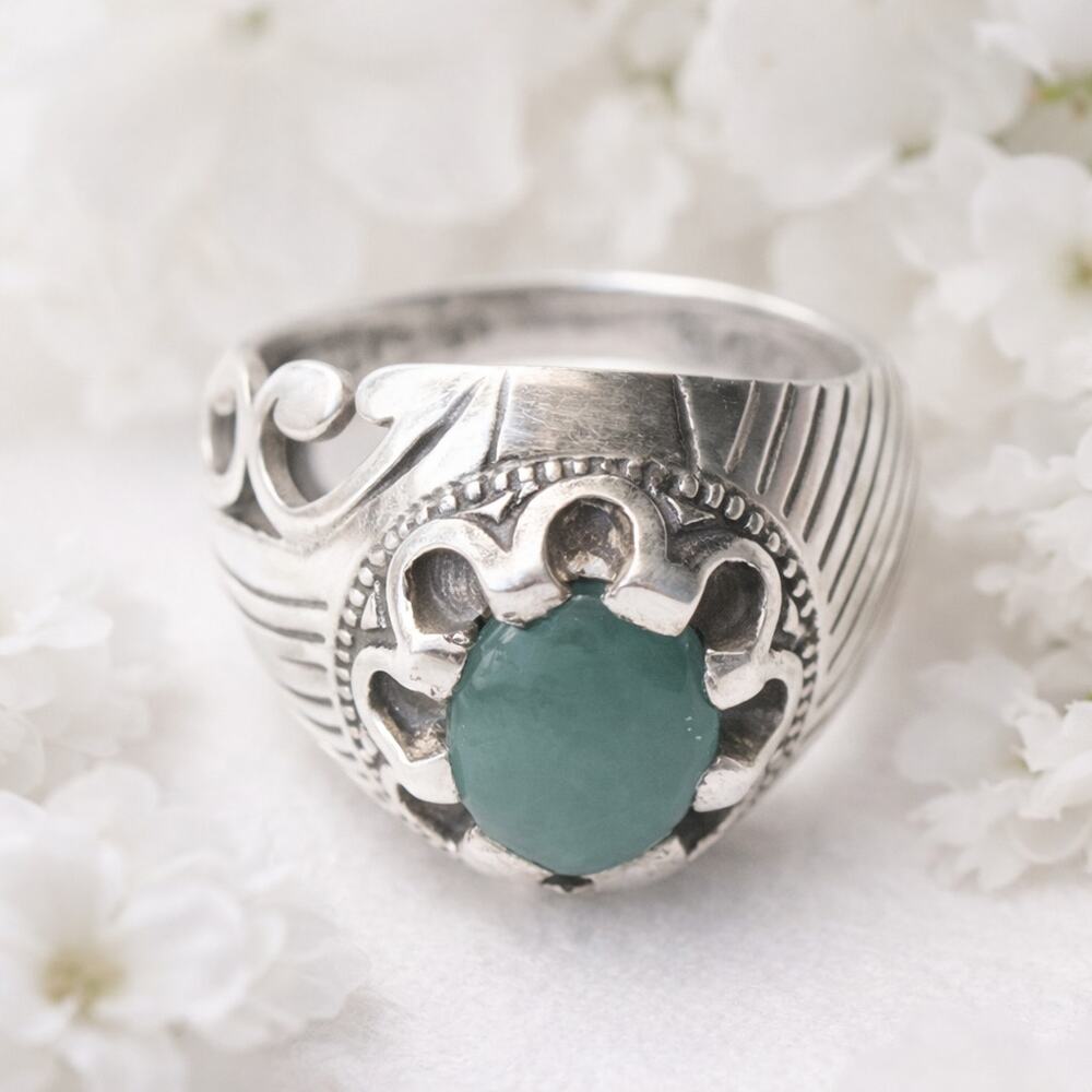 Sterling Silver Orchid Emerald Ring Size 5.5 Ornate Engraved Stamped Vintage